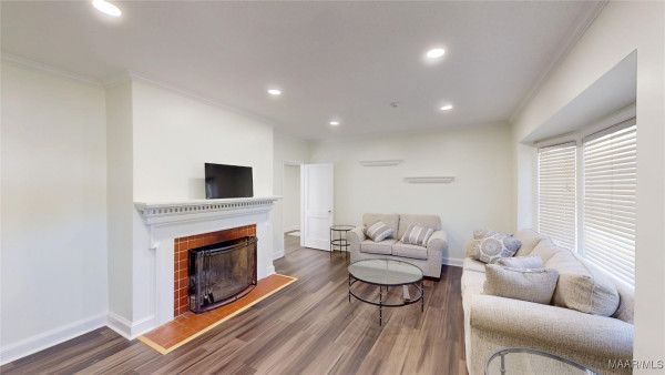 2045 Gorgas Street