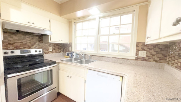 3114 OLD DOBBIN Road