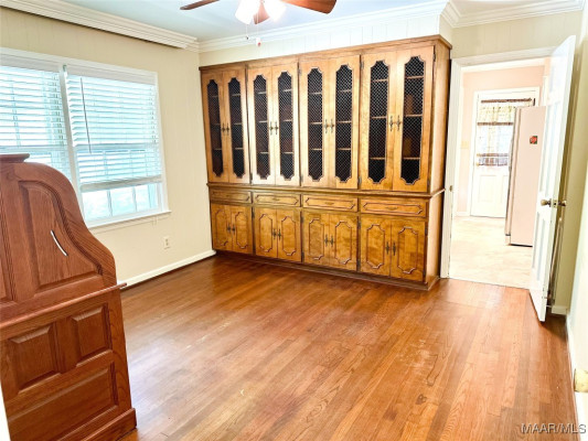 605 Noble Road