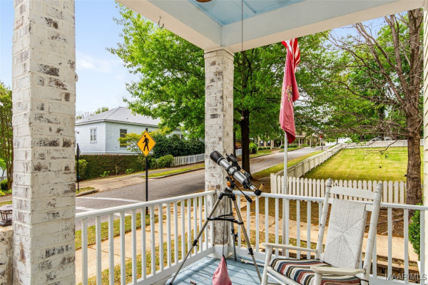 12 MYSTIC MOSS Street