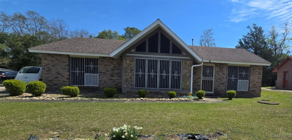 3313 Cross Creek Drive