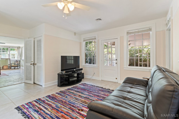 374 Rose Lane
