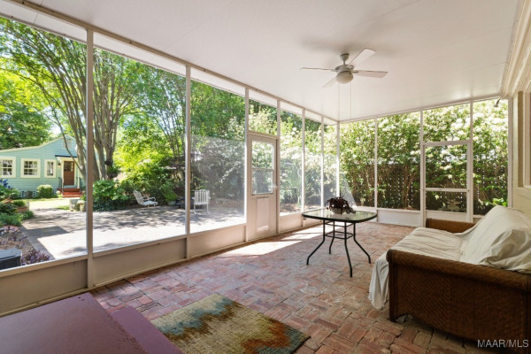 374 Rose Lane