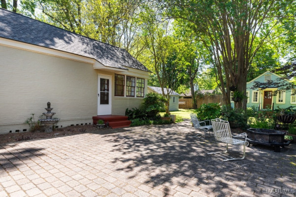 374 Rose Lane