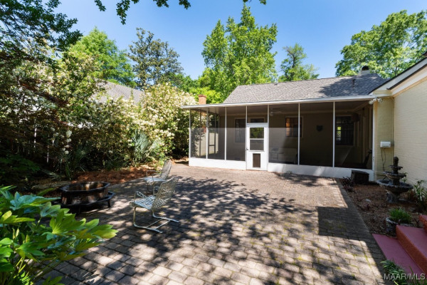 374 Rose Lane