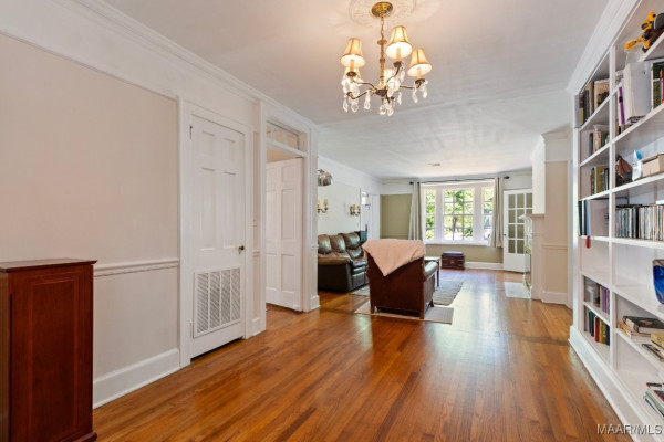 374 Rose Lane