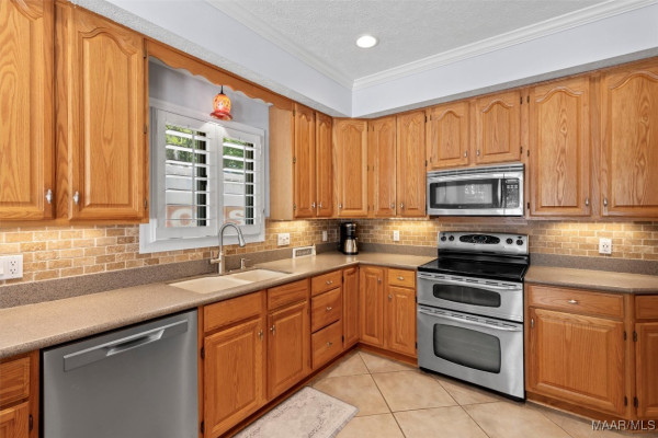 8035 Mossy Oak Drive