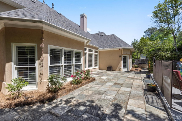 8035 Mossy Oak Drive