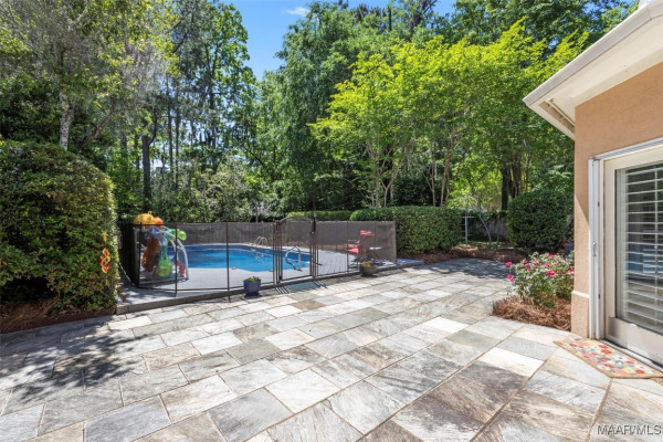 8035 Mossy Oak Drive