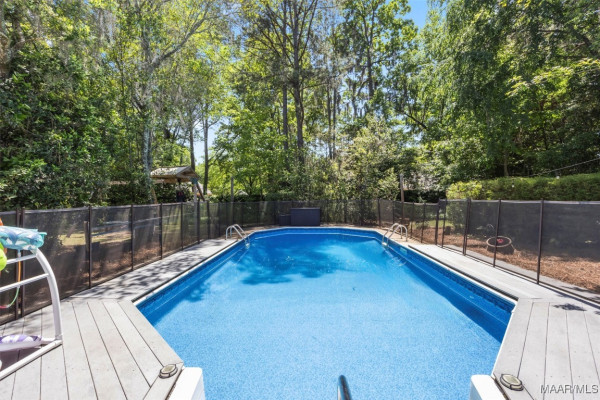 8035 Mossy Oak Drive