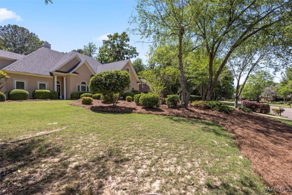 8035 Mossy Oak Drive
