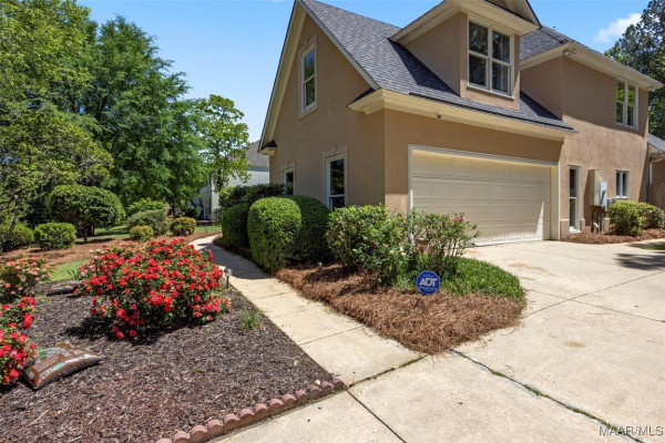 8035 Mossy Oak Drive