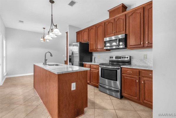 4701 Mitford Circle