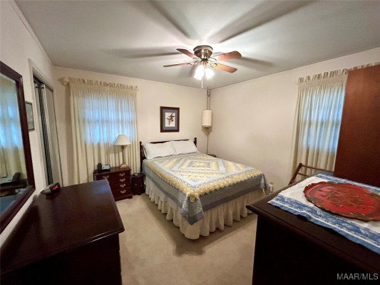 931 Frontenac Court