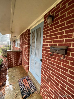 931 Frontenac Court