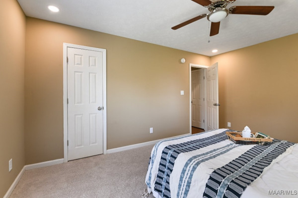 1603 Guiding Way
