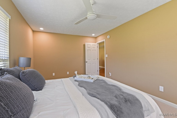1603 Guiding Way