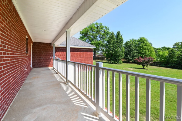 1603 Guiding Way