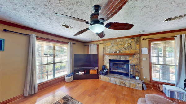 751 Summer Lane