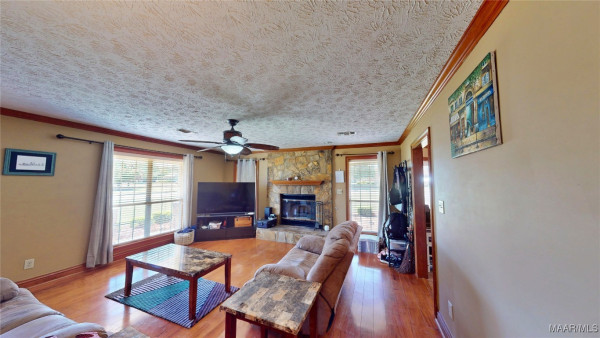 751 Summer Lane