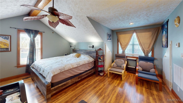 751 Summer Lane