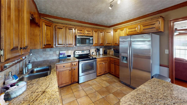 751 Summer Lane
