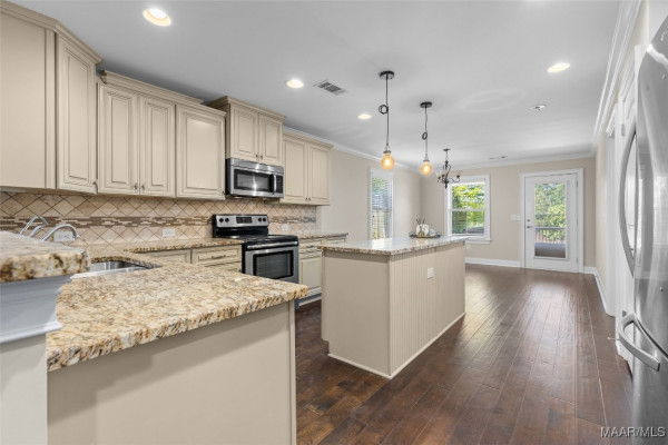 8248 RYAN RIDGE Loop
