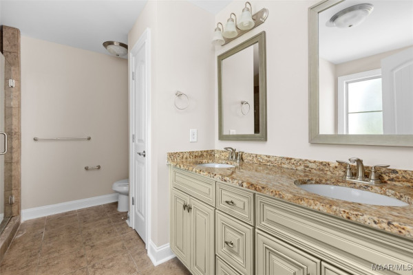 8248 RYAN RIDGE Loop