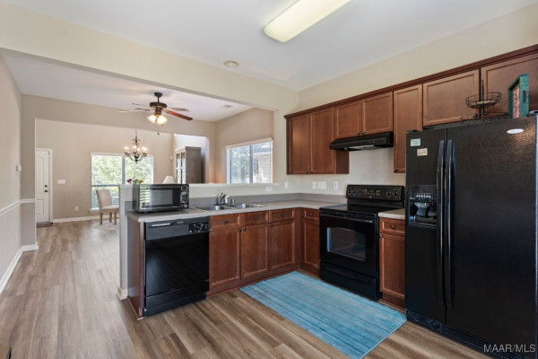 6617 RIDGEVIEW Circle