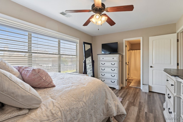 6617 RIDGEVIEW Circle