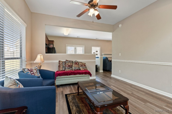 6617 RIDGEVIEW Circle