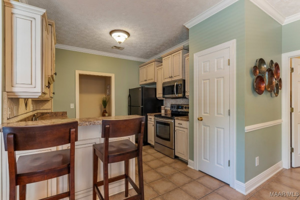 603 PRAIRIEVIEW Drive