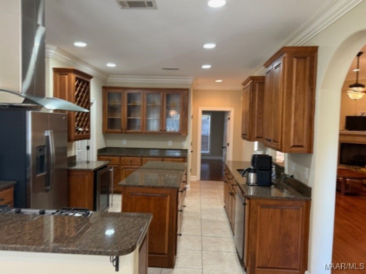 221 Winchester Way