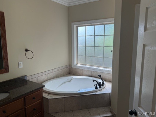 221 Winchester Way