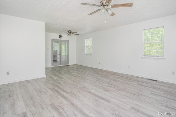 573 Squaw Ridge Road