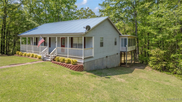 573 Squaw Ridge Road