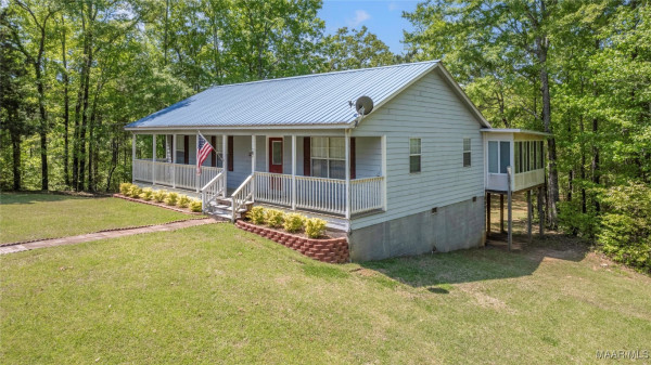573 Squaw Ridge Road
