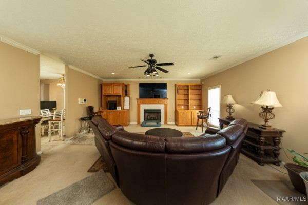 444 ALLENS Trail