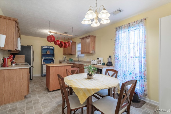 242 Ridgeview Drive