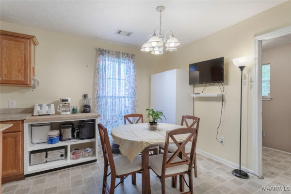 242 Ridgeview Drive