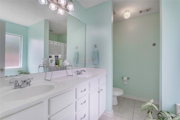 242 Ridgeview Drive