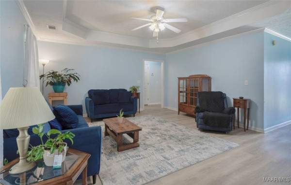 242 Ridgeview Drive