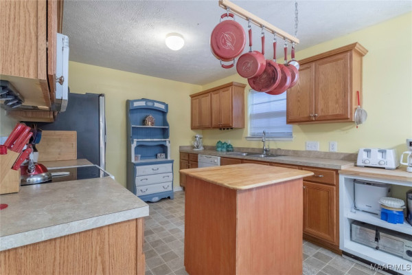 242 Ridgeview Drive