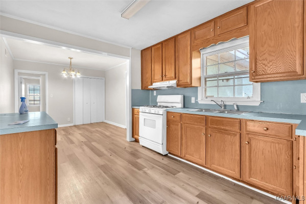 2714 Green Oaks Drive