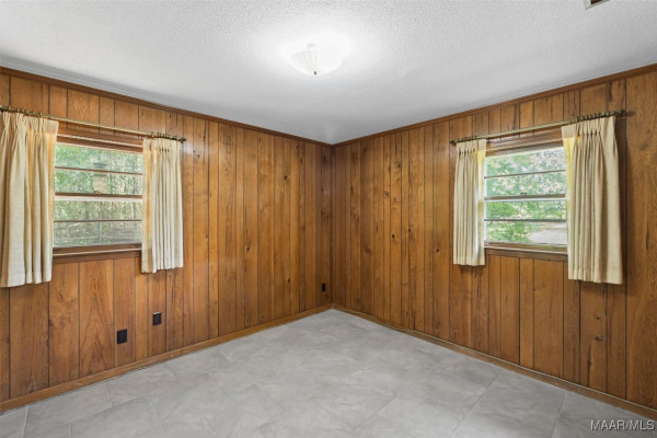 6100 Monticello Drive