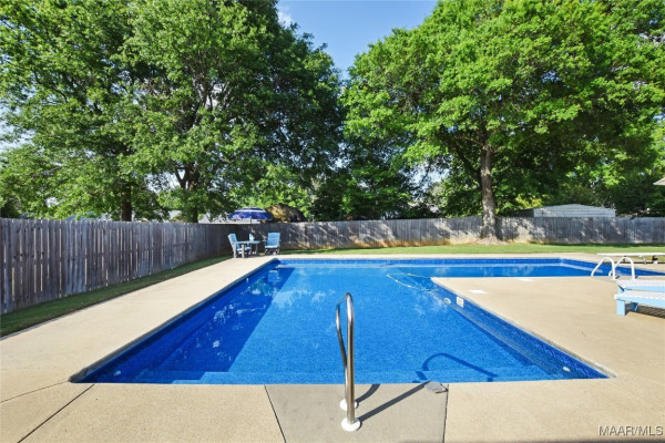 3943 Samantha Drive