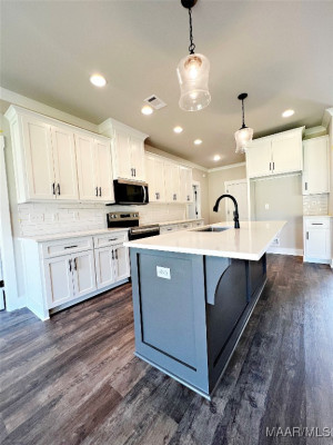 85 Bellwood Drive