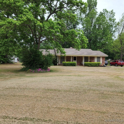305 Daphne Lane