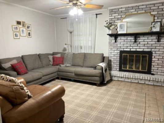 305 Daphne Lane