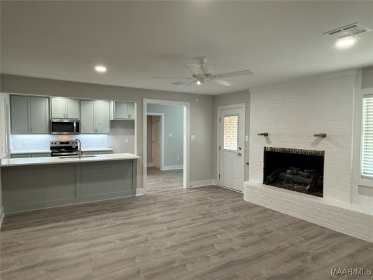 181 Poplar Street